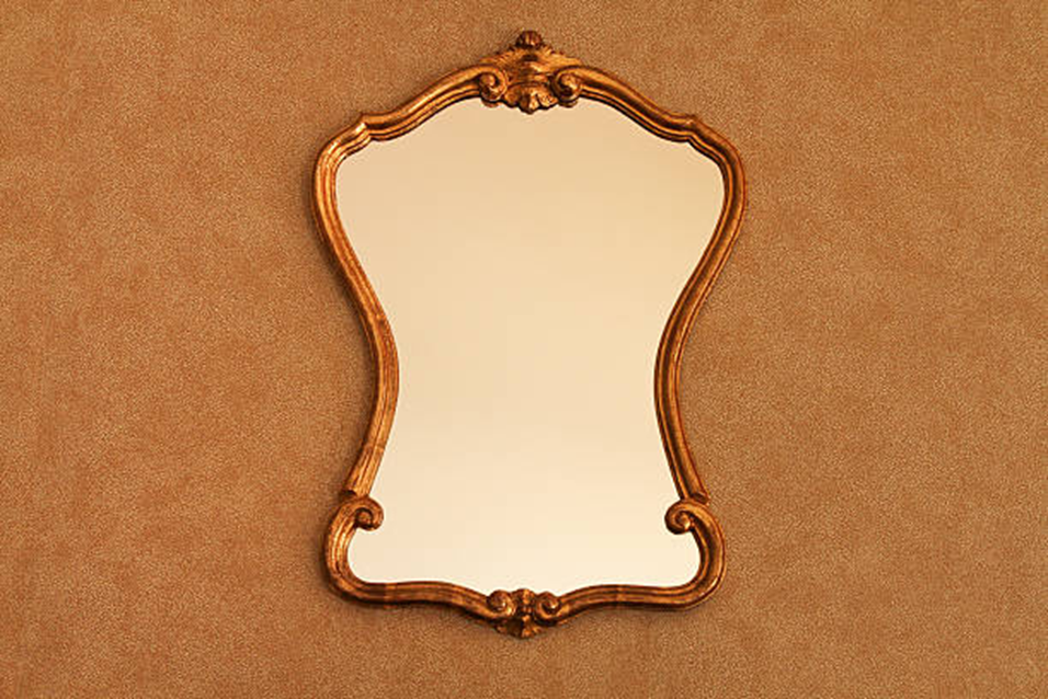 Styling Tips: Pairing Vintage Wood with Antique Gilded Mirrors