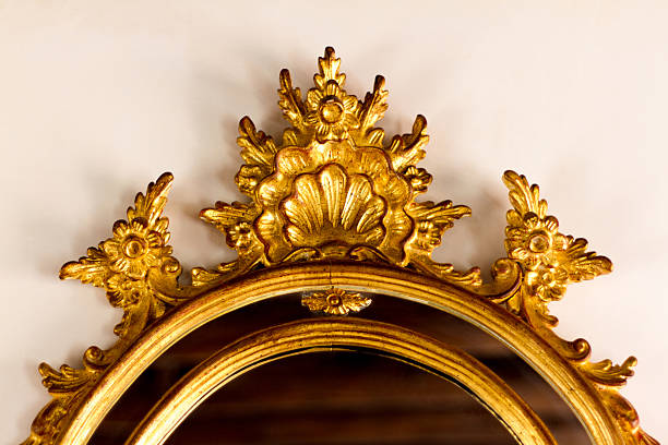 Style Secrets: Pairing a Vintage Wood Mirror with Antique Gilded Mirrors