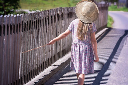 3 Ways to Enhance Curb Appeal with Wooden Fencing