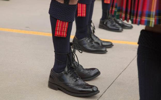 How to Perfect Your Kilt Look with the Right Shirts and Kilt Shoes