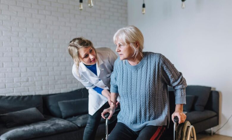 Top 7 Signs It’s Time to Consider a Care Home for Your Elderly Parents in the UK