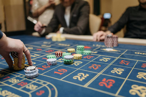 Beyond Influencer Hype: How to Test and Evaluate Social Casino Games for Yourself