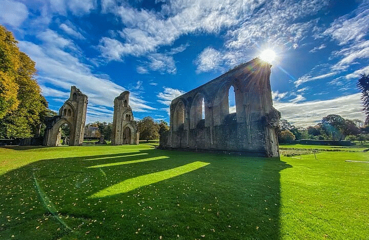 Day Tour from London to Stonehenge in October 2025: The Best Autumn Escapes You Can’t Miss!